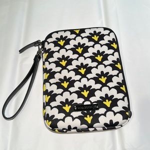 Vera Bradley e reader pouch